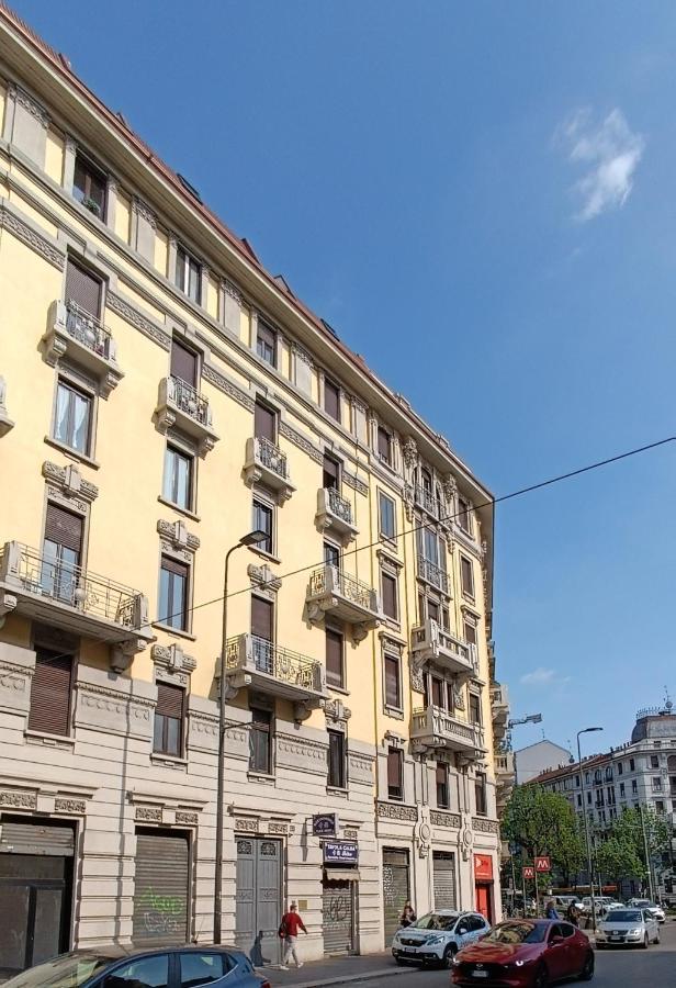 Ferienwohnung Ross Quadrell - Milano Exterior foto